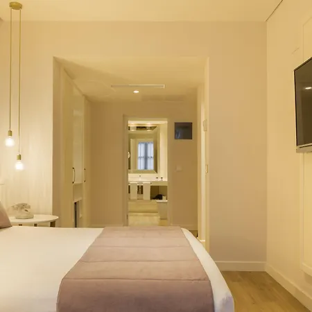 Hotell Icon Bcn 4*