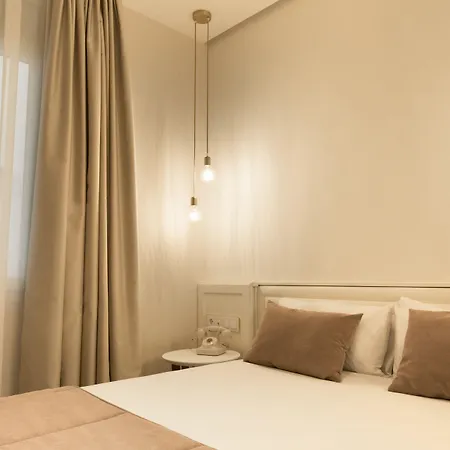 Hotell Icon Bcn 4*