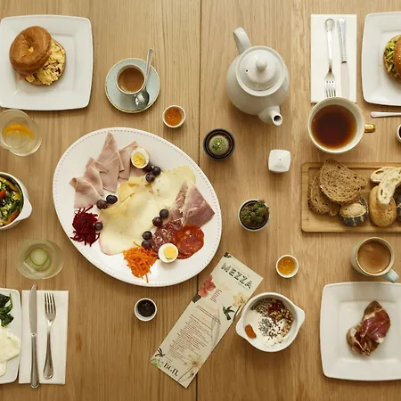 Hotell Icon Bcn 4*