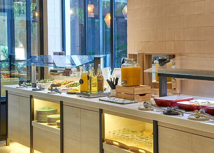 Icon Bcn Otel 4*