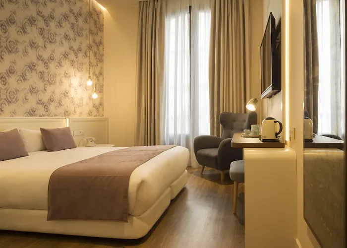 Hotel Icon Bcn 4*