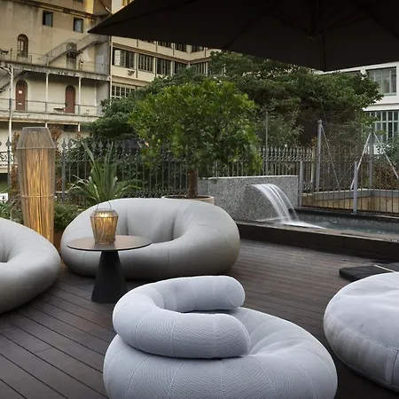 Icon Bcn 4* برشلونة