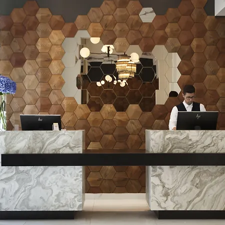 Icon Bcn Otel Barselona