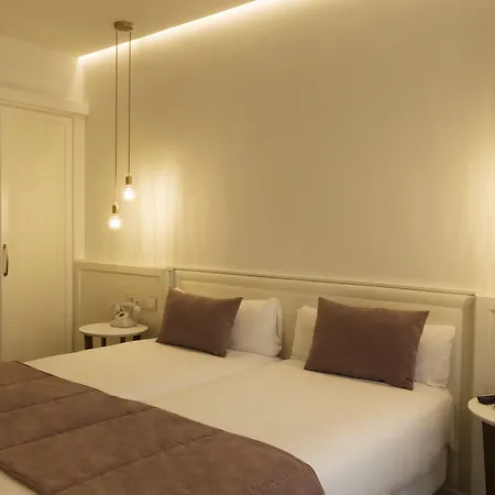 فندق Icon Bcn 4*